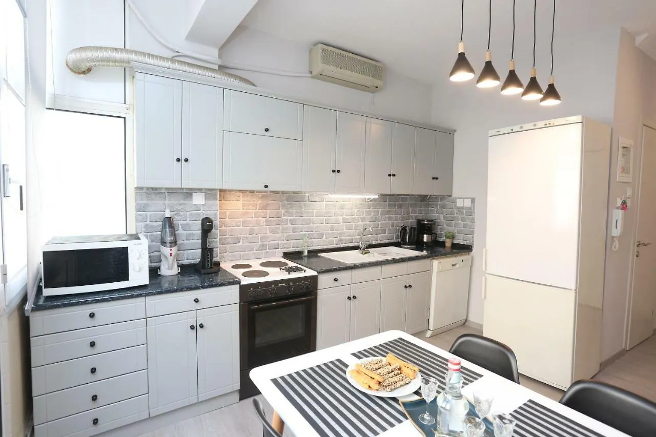 Oli'S Luxury Apartment Szaloniki
